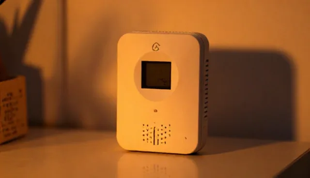 个人用户安全防护:选择专业与自主维护的优劣分析